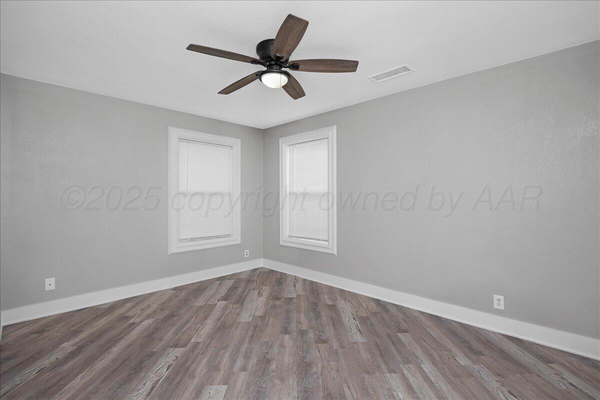 111 South Western Street Amarillo, TX 79106 - Photo 11 of 19 11-Bedroom 2