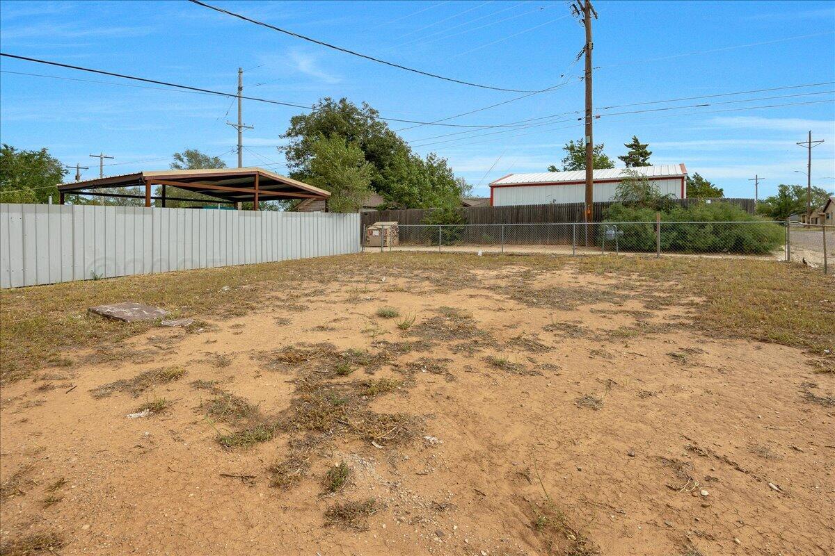 111 South Western Street Amarillo, TX 79106 - Photo 18 of 19 18-Rear Lot