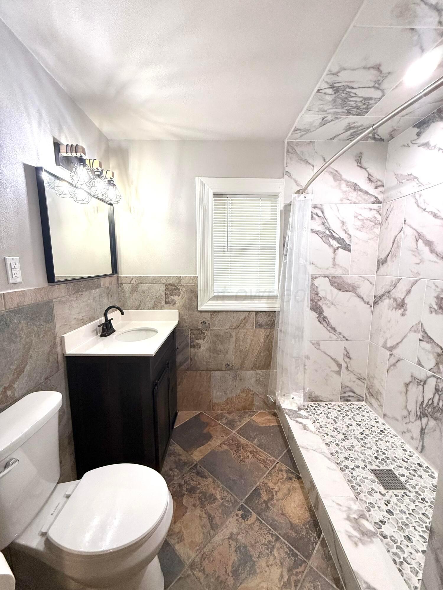 111 South Western Street Amarillo, TX 79106 - Photo 19 of 19 beautifully updated bathroom