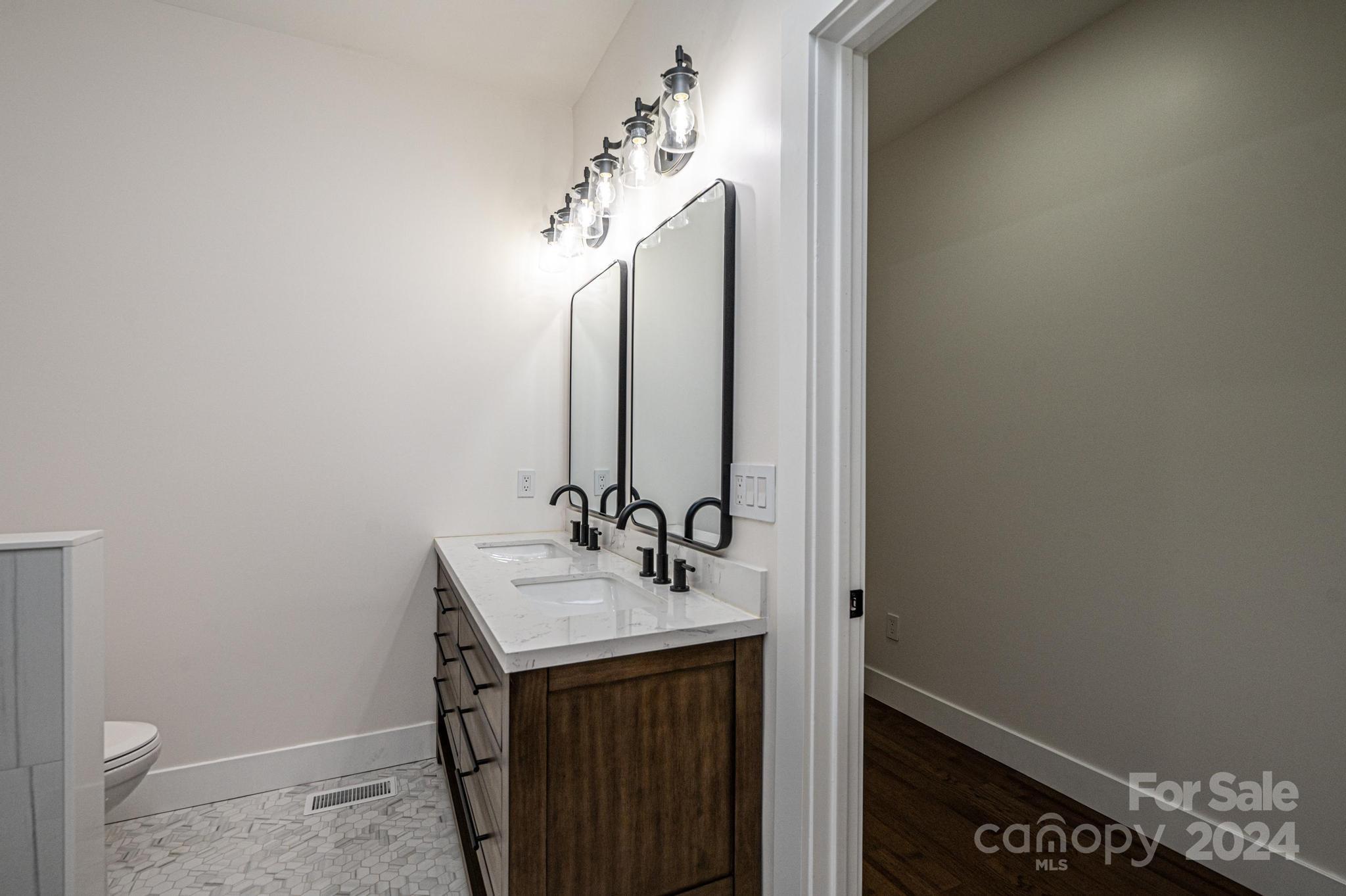4931 Midway Sand Road Hickory, NC 28601 - Photo 34 of 46 Gallery Image 34