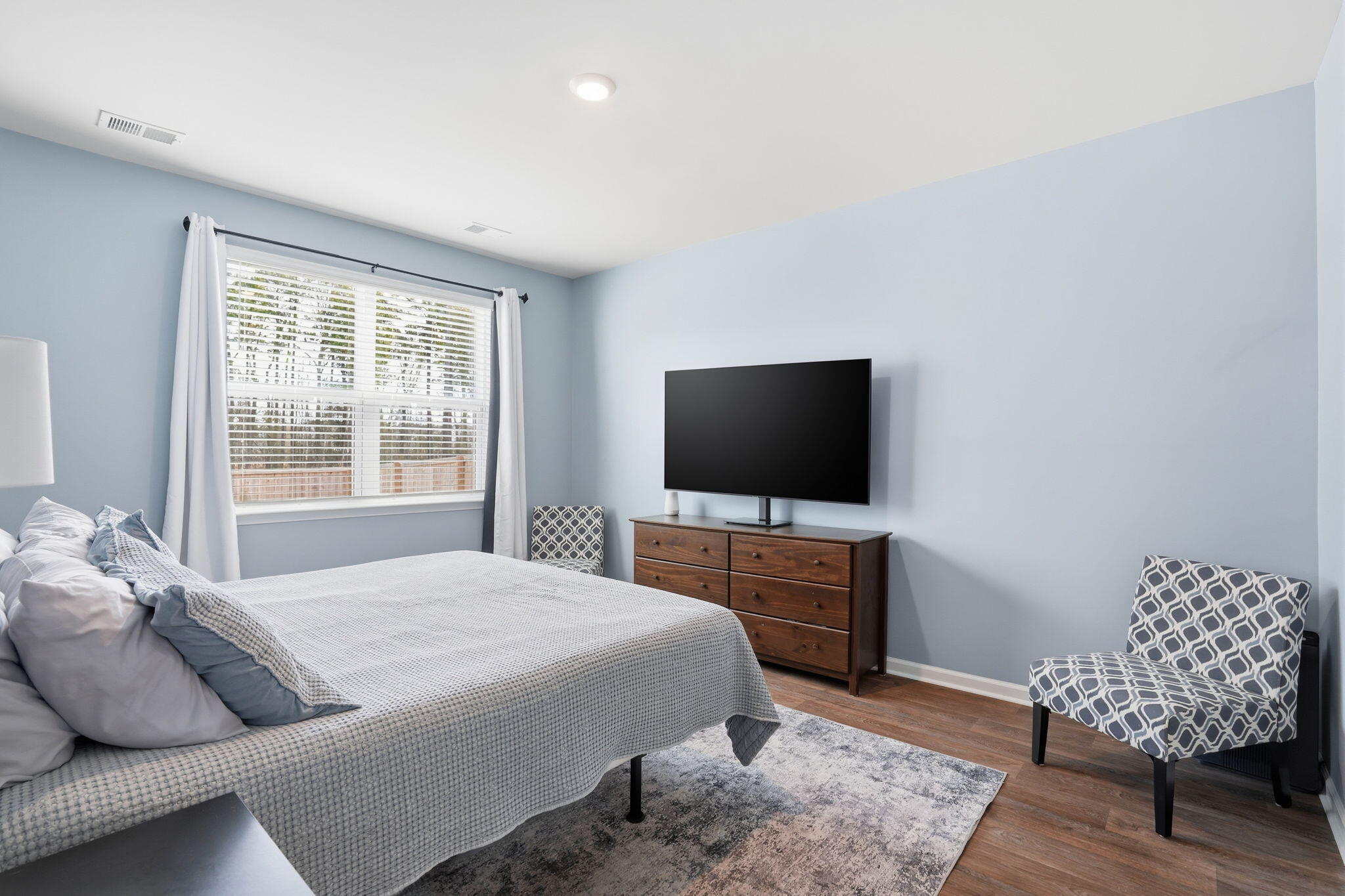 153 Ivory Shadow Road Summerville, SC 29486 - Photo 12 of 31 Primary Bedroom