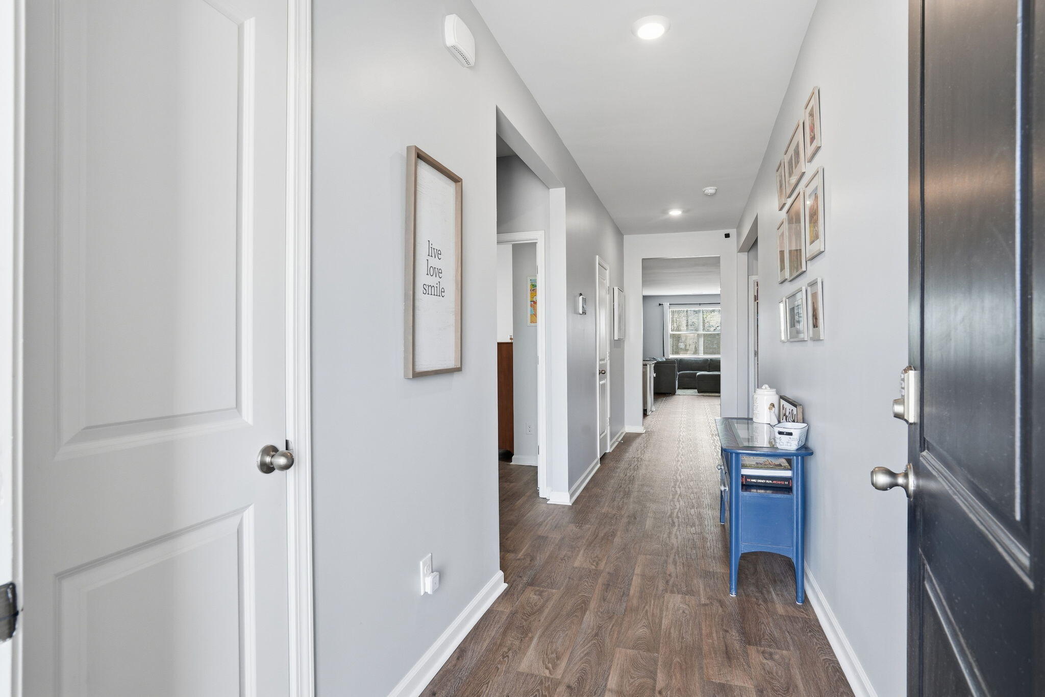 153 Ivory Shadow Road Summerville, SC 29486 - Photo 4 of 31 Foyer/Entry View