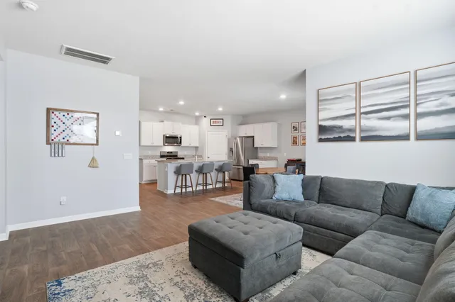 $413,750 | 153 Ivory Shadow Road, Summerville, SC 29486