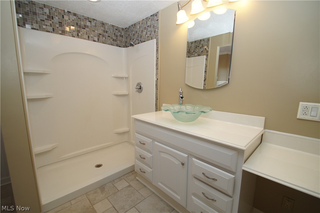 1470 West Comet Road Clinton, OH 44216 - Photo 21 of 34