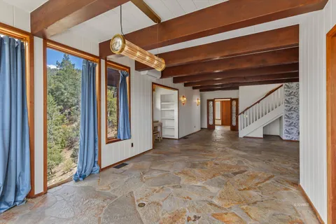 $1,995,000 | 54620 Crest Drive, Idyllwild, CA 92549