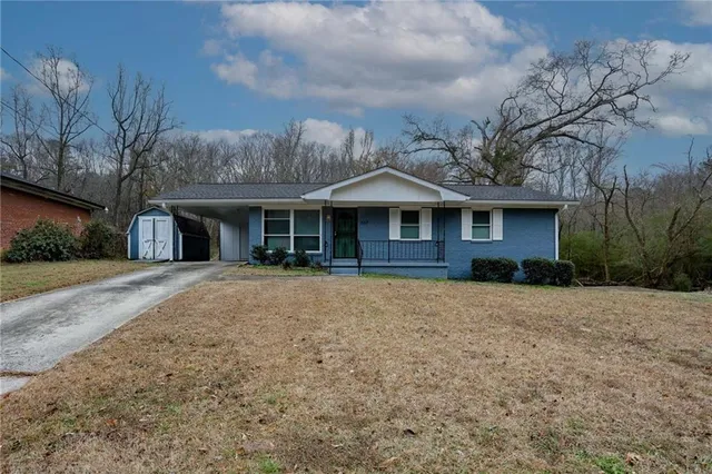 $1,950 | 667 Tara Circle Southeast, Atlanta, GA 30354