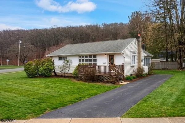 $369,900 | 18 Dickerson Mine Road, Mine Hill, NJ 07803