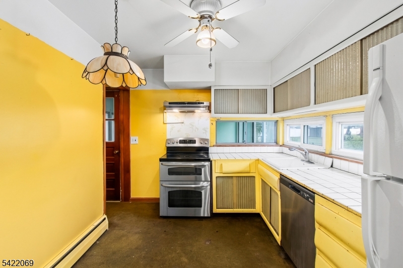 18 Dickerson Mine Road Mine Hill, NJ 07803 - Photo 11 of 27