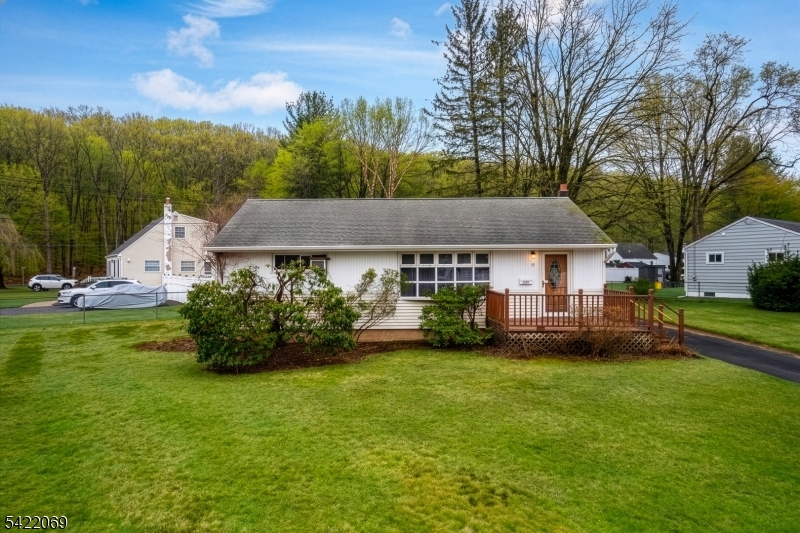 18 Dickerson Mine Road Mine Hill, NJ 07803 - Photo 2 of 27