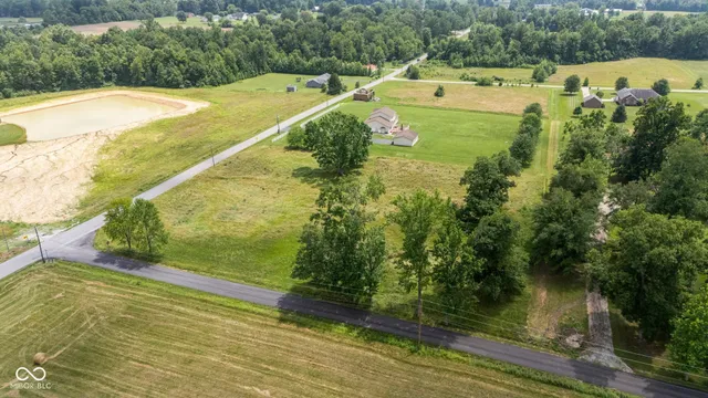 $54,900 | 2672 South Lake Road South, Scottsburg, IN 47170
