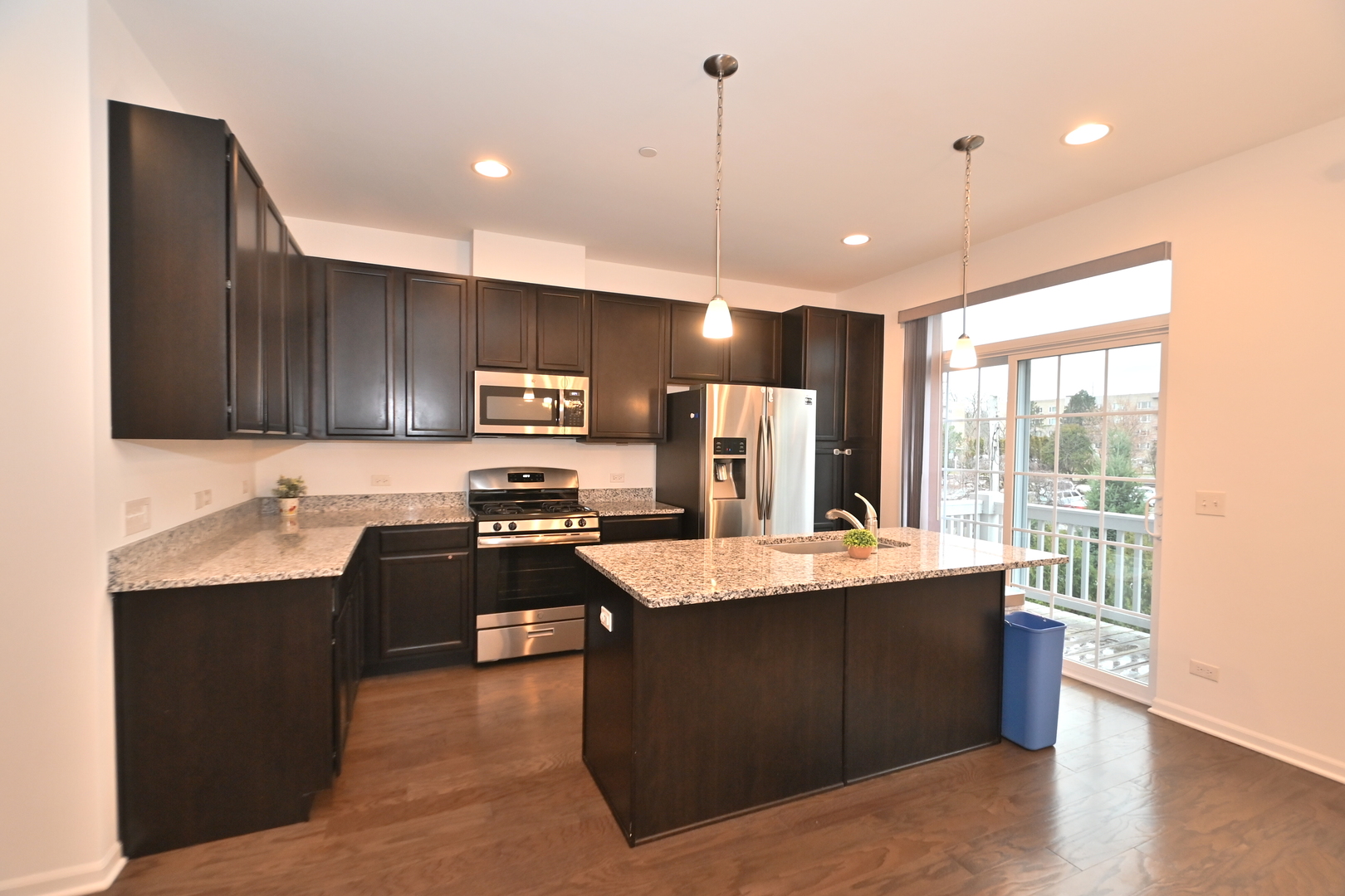 8602 Ferris Avenue Morton Grove, IL 60053 - Photo 5 of 17