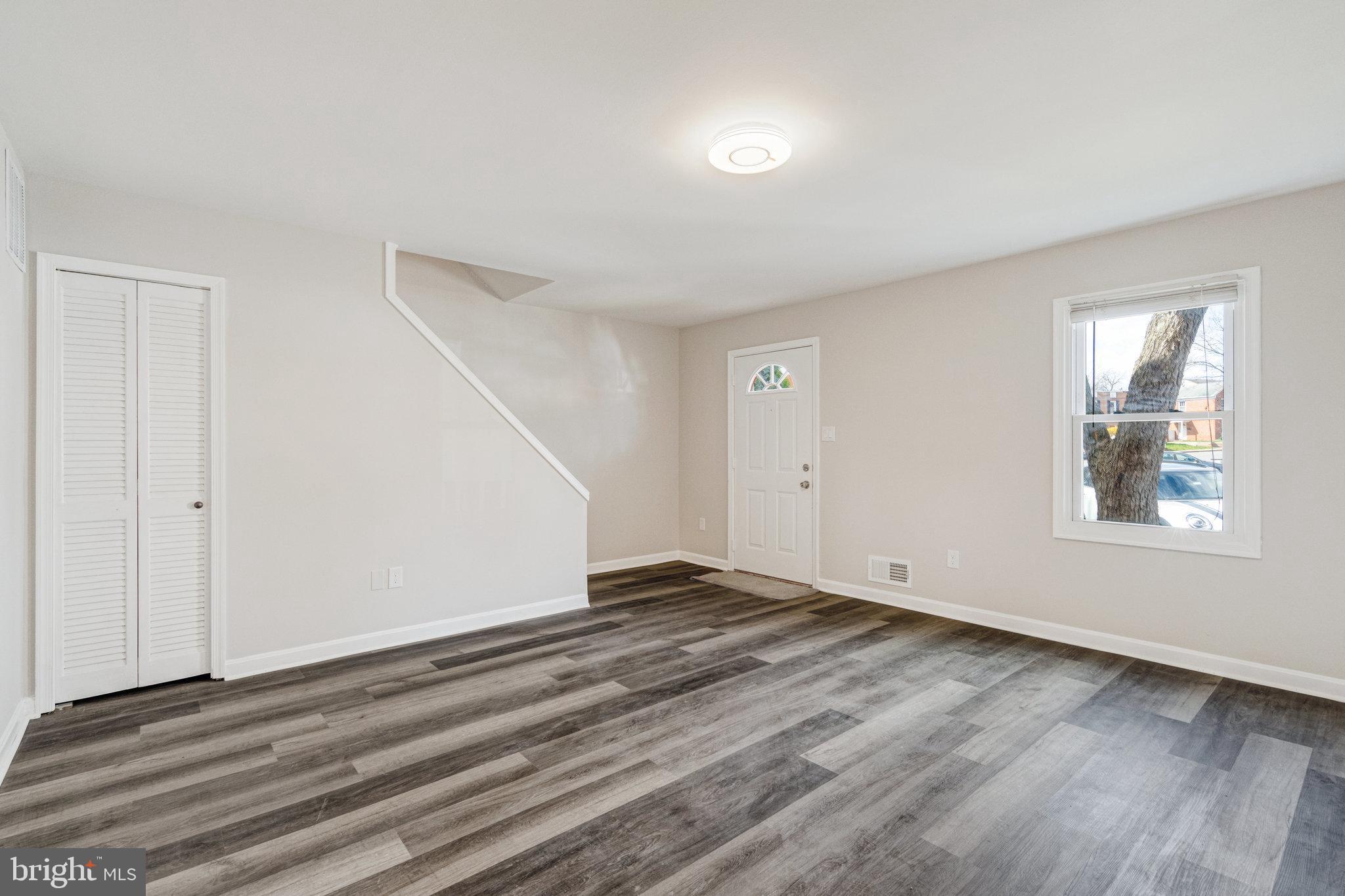 9825 Buckner Road Manassas, VA 20110 - Photo 3 of 30
