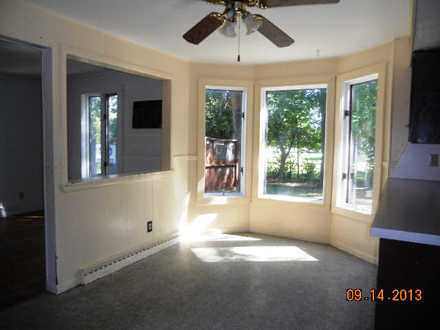 6905 Shattuck Road Saginaw, MI 48603 - Photo 3 of 11 20374807-2.JPG