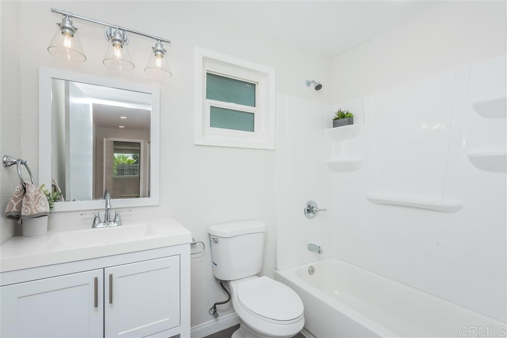 9483 Pennywood Road Santee, CA 92071 - Photo 18 of 25