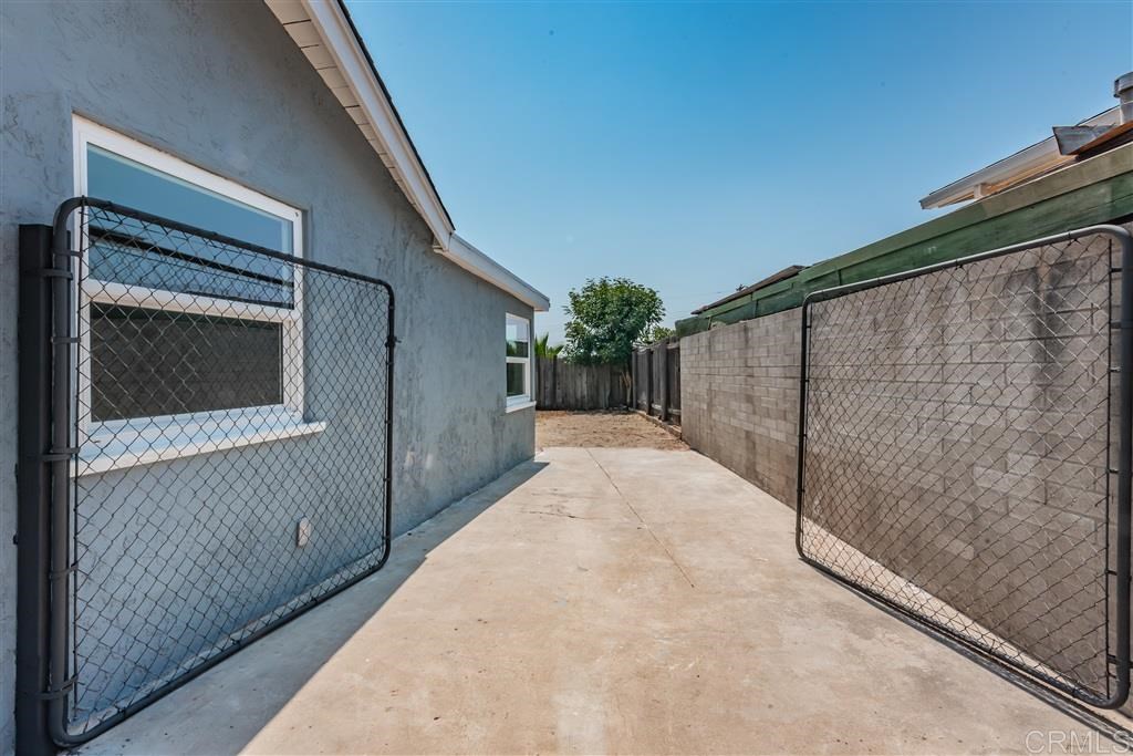 9483 Pennywood Road Santee, CA 92071 - Photo 21 of 25