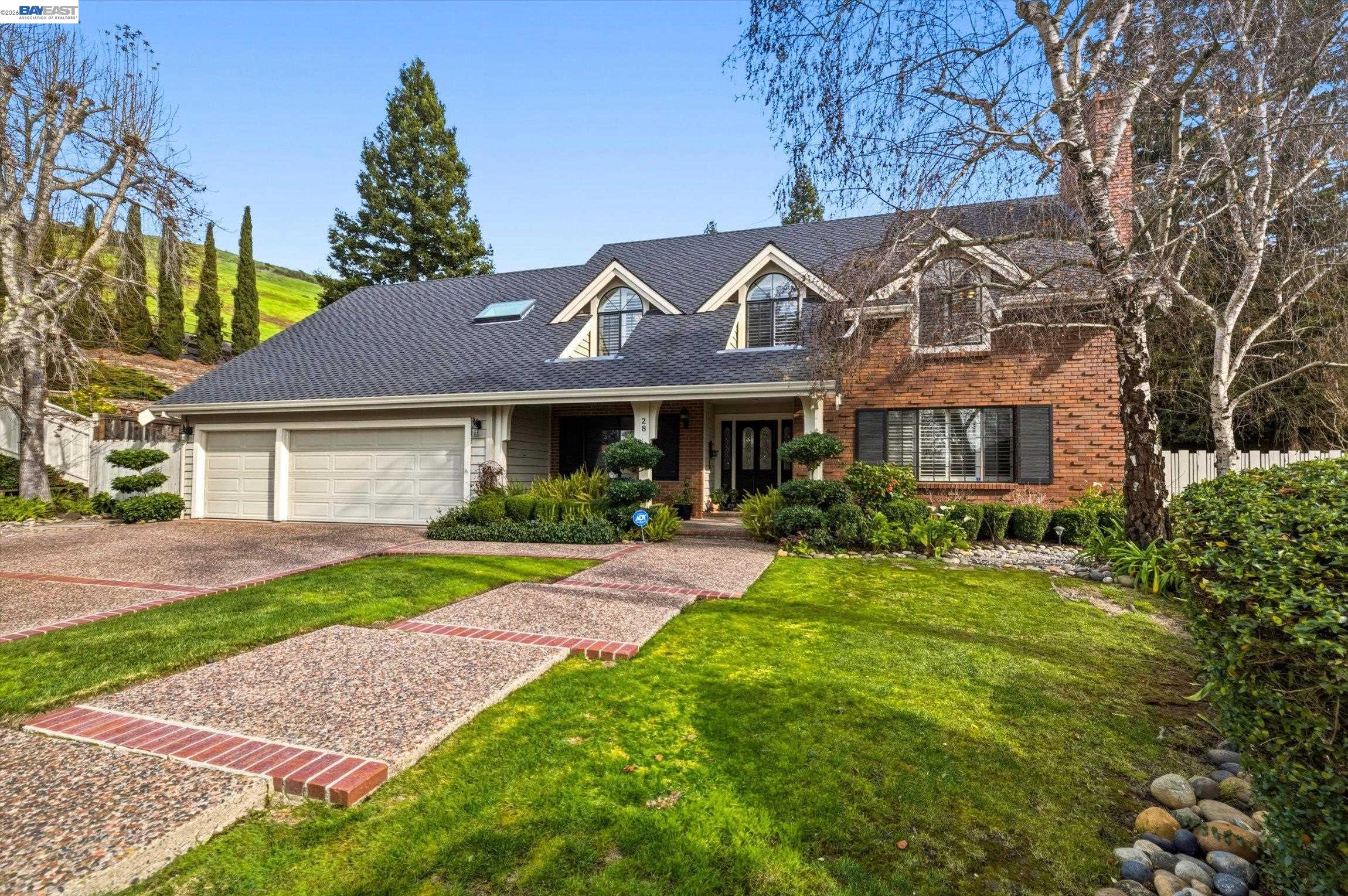 28 Harrington Road Moraga, CA 94556 - Photo 3 of 49