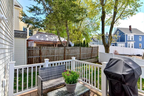 $3,500 | 28 Richardson Street, Unit 1, Wakefield, MA 01880