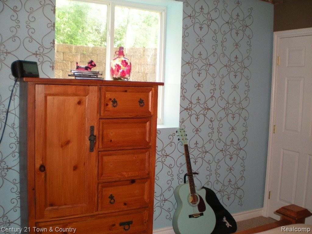 5231 Davis Road St. Clair, MI 48079 - Photo 10 of 16 DSCN2165.JPG