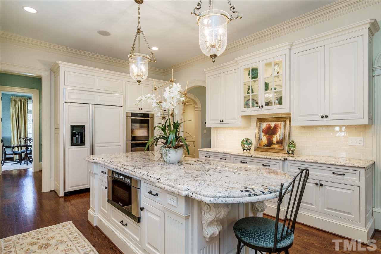 1421 Canterbury Road Raleigh, NC 27608 - Photo 11 of 30