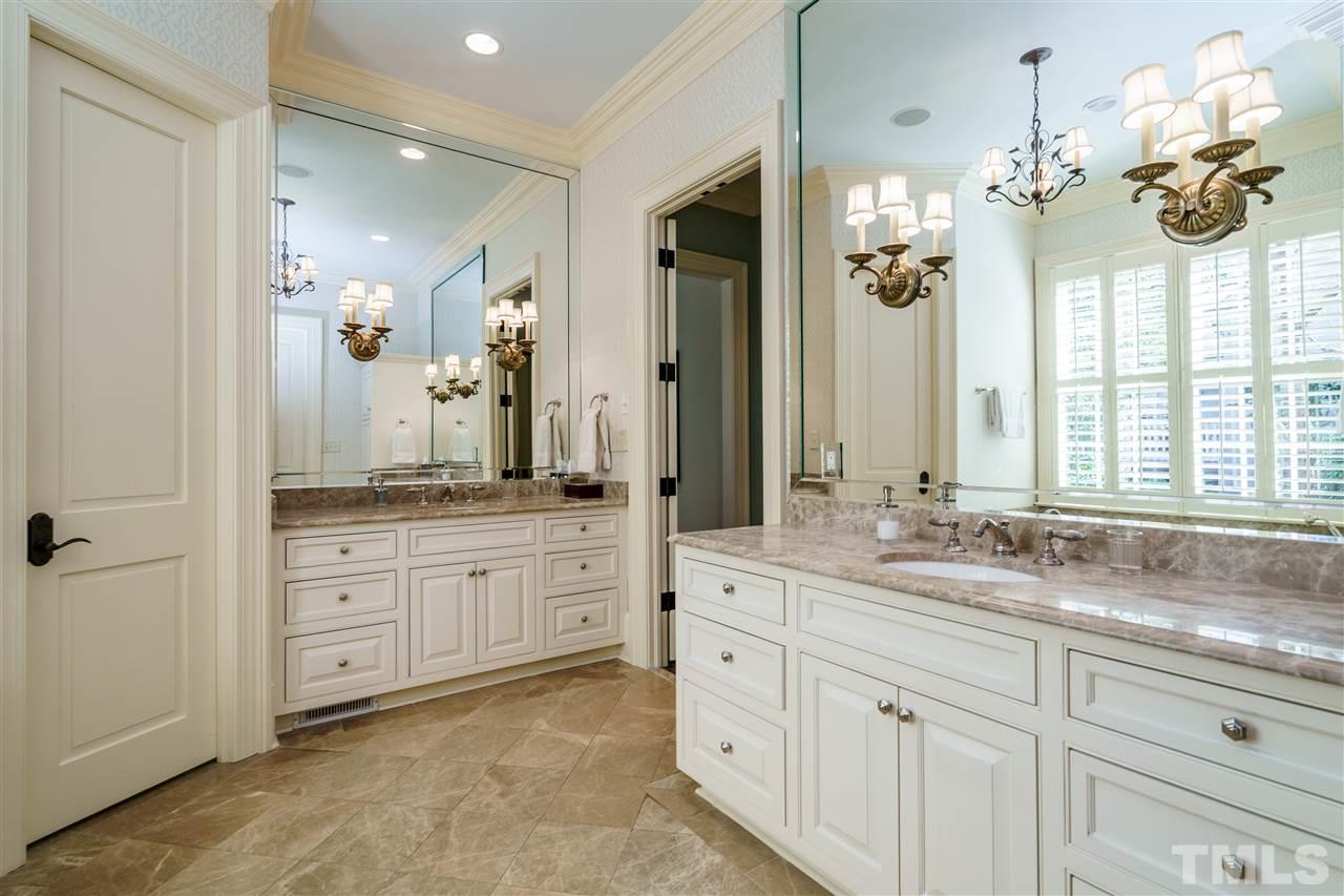 1421 Canterbury Road Raleigh, NC 27608 - Photo 16 of 30
