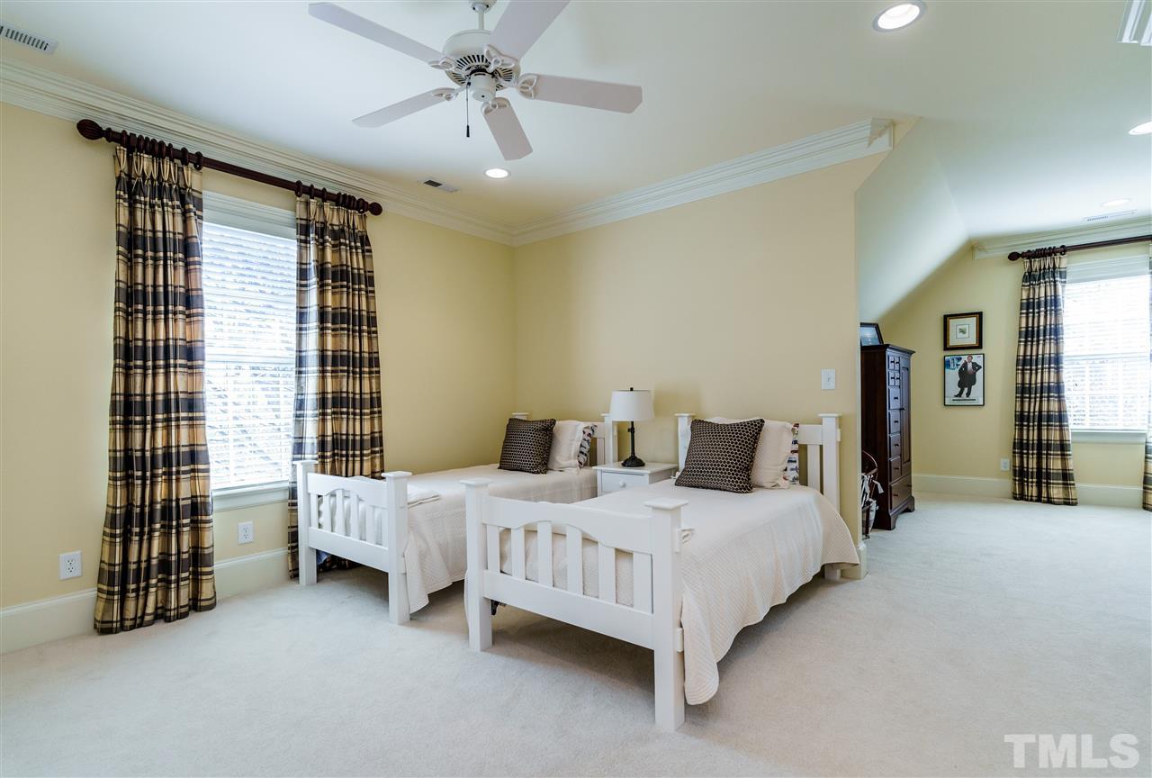 1421 Canterbury Road Raleigh, NC 27608 - Photo 19 of 30
