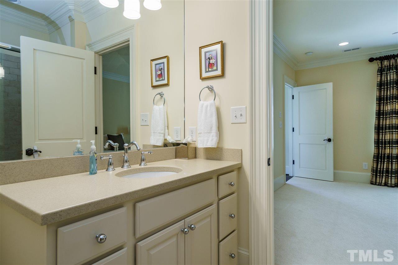 1421 Canterbury Road Raleigh, NC 27608 - Photo 20 of 30