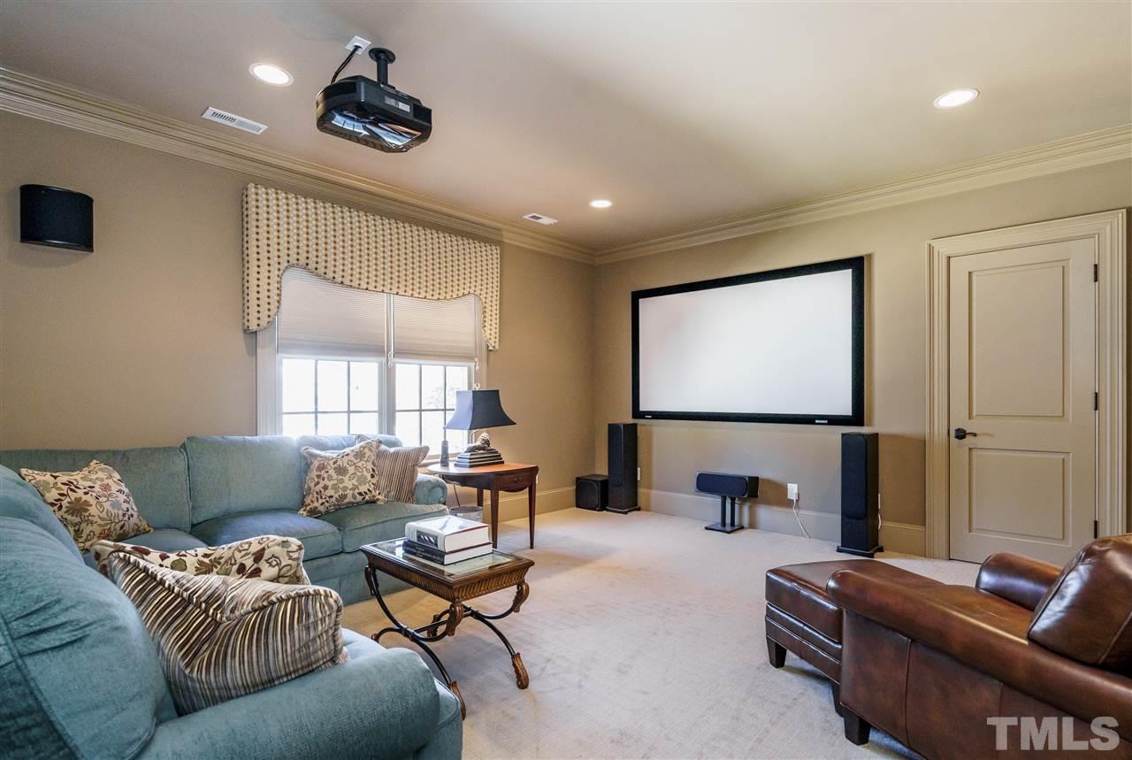 1421 Canterbury Road Raleigh, NC 27608 - Photo 22 of 30