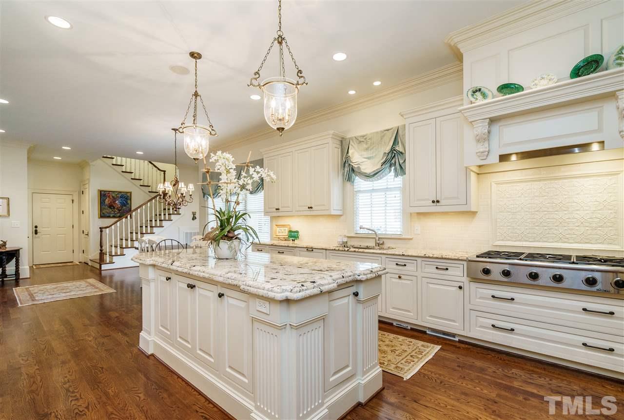 1421 Canterbury Road Raleigh, NC 27608 - Photo 9 of 30