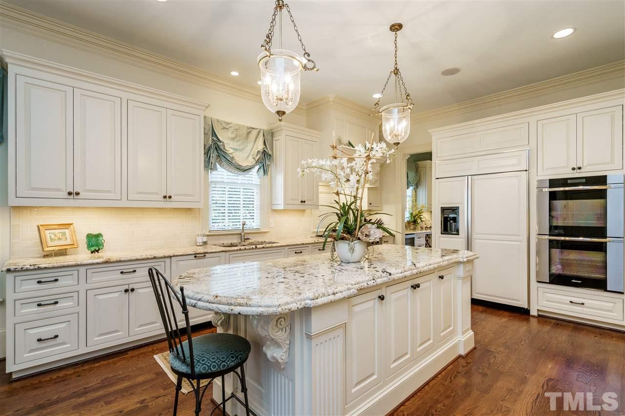 1421 Canterbury Road Raleigh, NC 27608 - Photo 10 of 30
