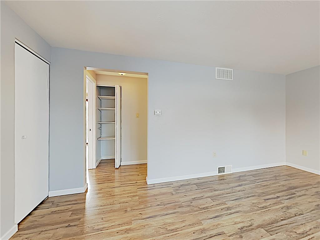 3077 Mt Troy Road Pittsburgh, PA 15212 - Photo 2 of 25