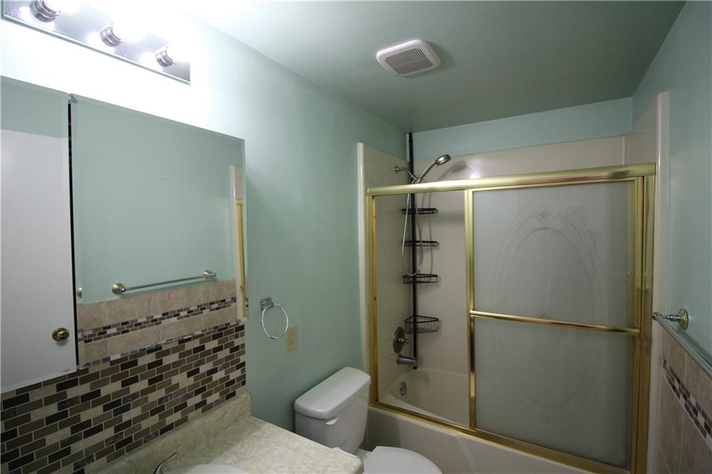 3077 Mt Troy Road Pittsburgh, PA 15212 - Photo 21 of 25