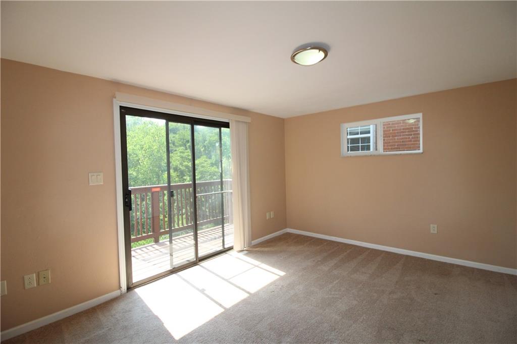 3077 Mt Troy Road Pittsburgh, PA 15212 - Photo 23 of 25