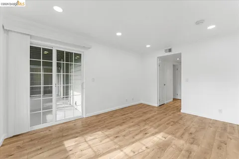 $495,000 | 630 Canyon Oaks Drive, Unit C, Oakland, CA 94605