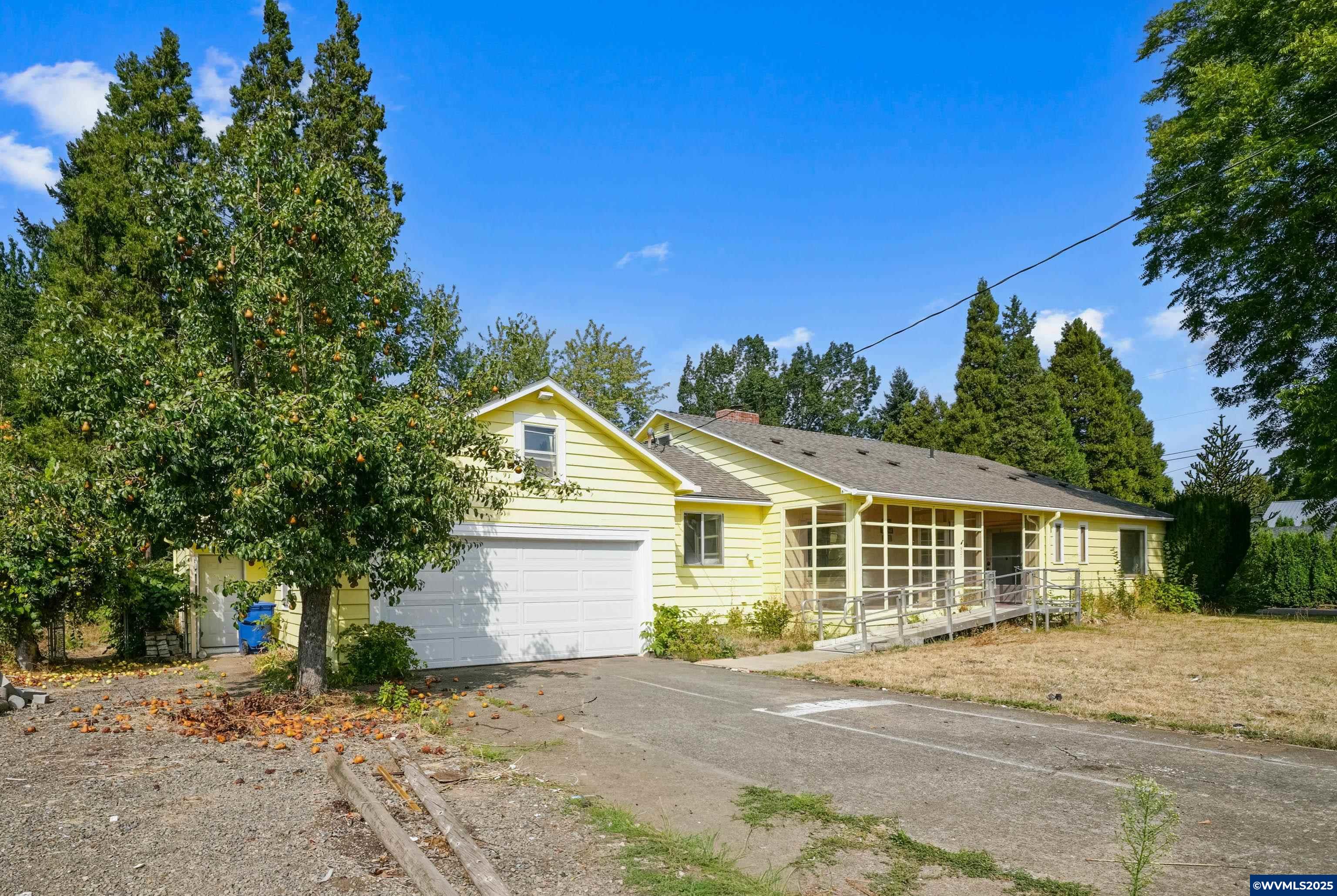 521 Chemawa Road North Keizer, OR 97303 - Photo 4 of 39 Gallery Image 4