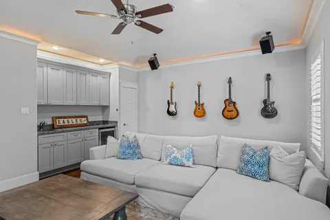 $1,425,000 | 1826 Althea Drive, Houston, TX 77018