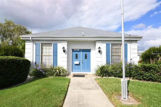 $1,595 | 9810 Dorado Avenue, Unit 9810, Bradenton, FL 34210