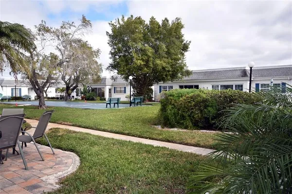 $1,150 | 9810 Dorado Avenue, Unit 9810, Bradenton, FL 34210