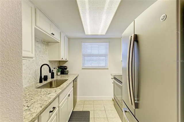 $1,595 | 9810 Dorado Avenue, Unit 9810, Bradenton, FL 34210