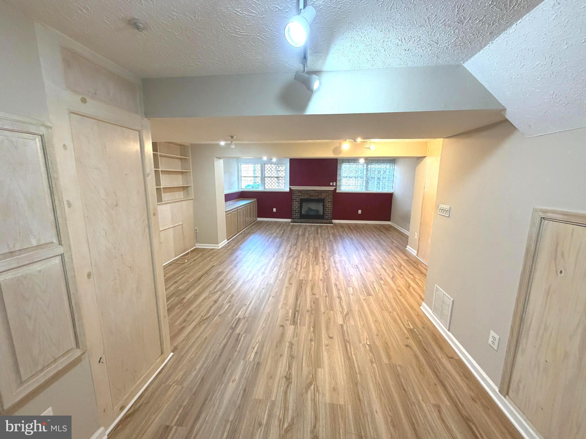 1601 Coopers Way Frederick, MD 21701 - Photo 25 of 31 Great for entertaining