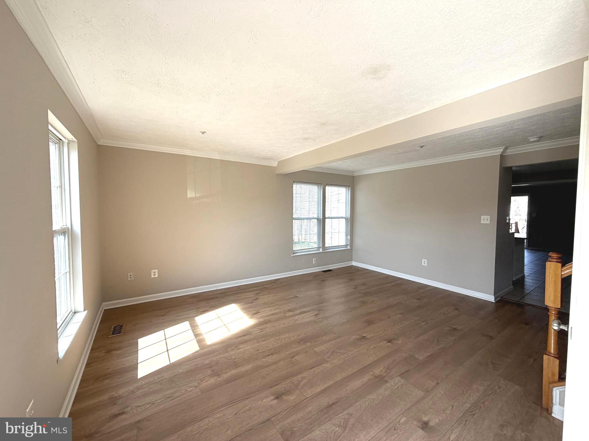 1601 Coopers Way Frederick, MD 21701 - Photo 4 of 31 Walk into the living room