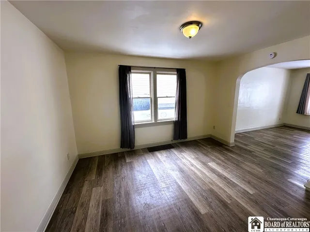 $1,150 | 481 Fairmount Avenue, Ellicott, NY 14701