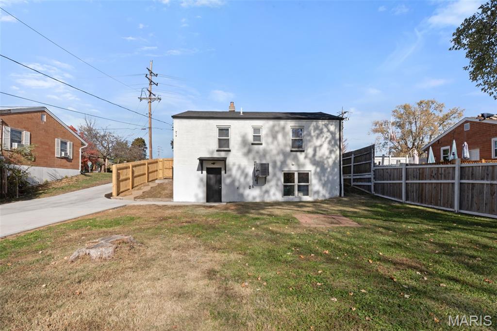 7114 Heege Road St. Louis, MO 63123 - Photo 28 of 30