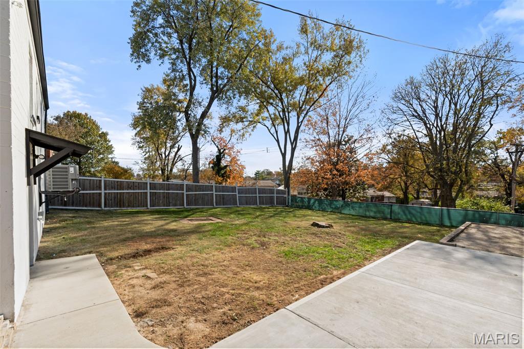 7114 Heege Road St. Louis, MO 63123 - Photo 29 of 30