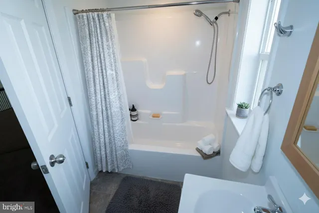 $3,999 | 1817 Colt Lane, Frederick, MD 21702