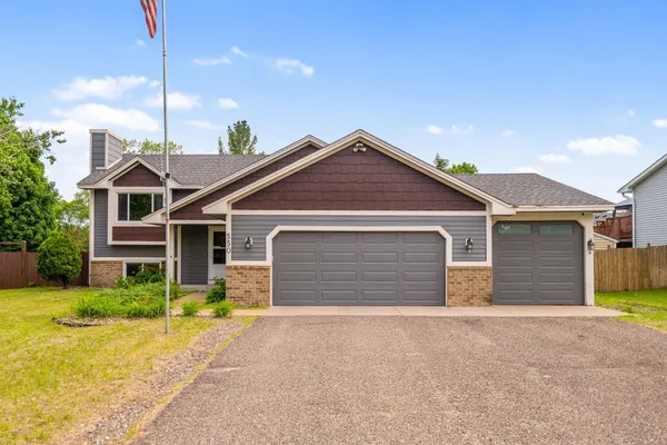 $425,000 | 550 McKinley Street, Anoka, MN 55303
