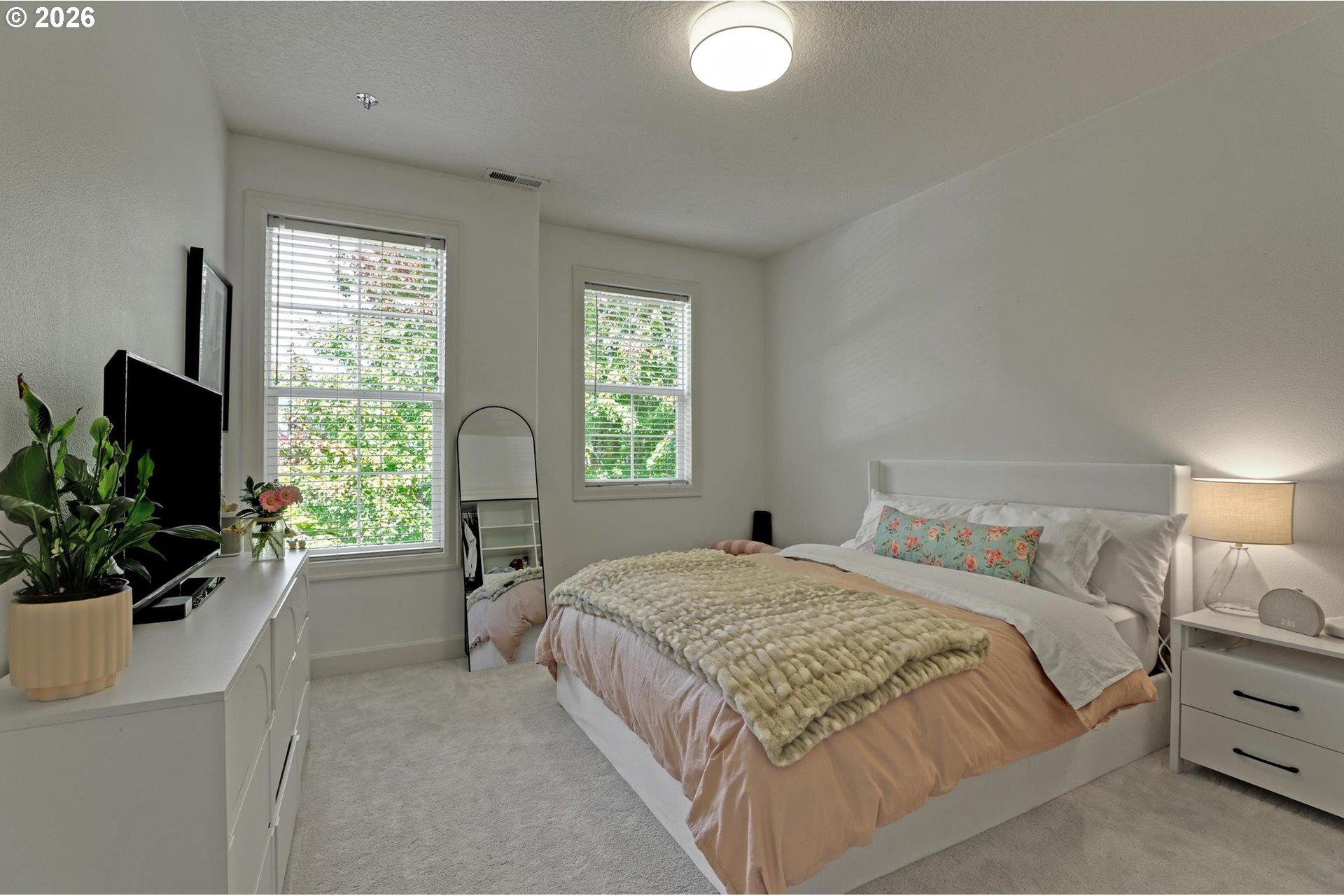 11046 Northwest Ridge Road Portland, OR 97229 - Photo 22 of 33 Gallery Image 22