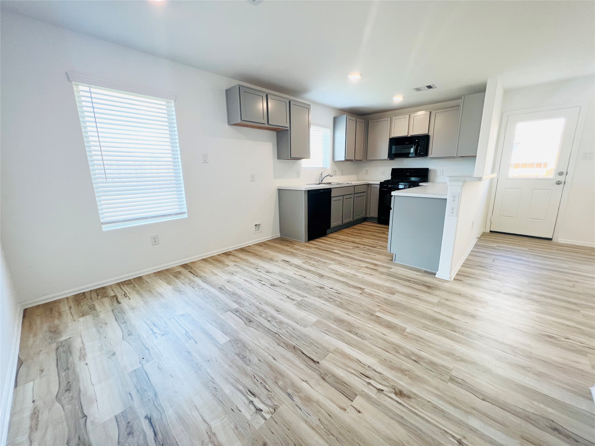 14507 Boyton Holw Trace Rosharon, TX 77583 - Photo 5 of 18