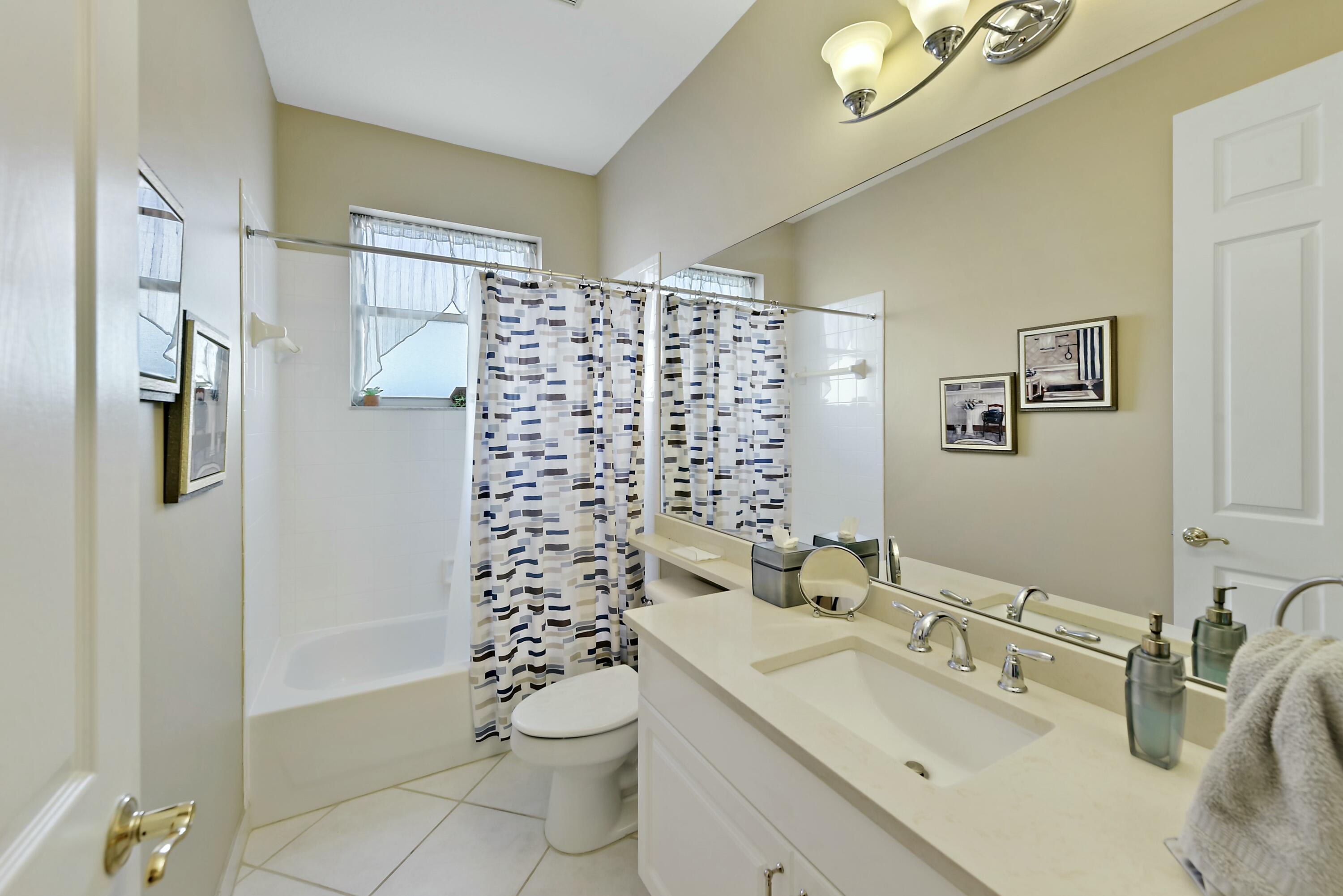 6549 Garde Road Boynton Beach, FL 33472 - Photo 16 of 59 tempImage5cwBg0