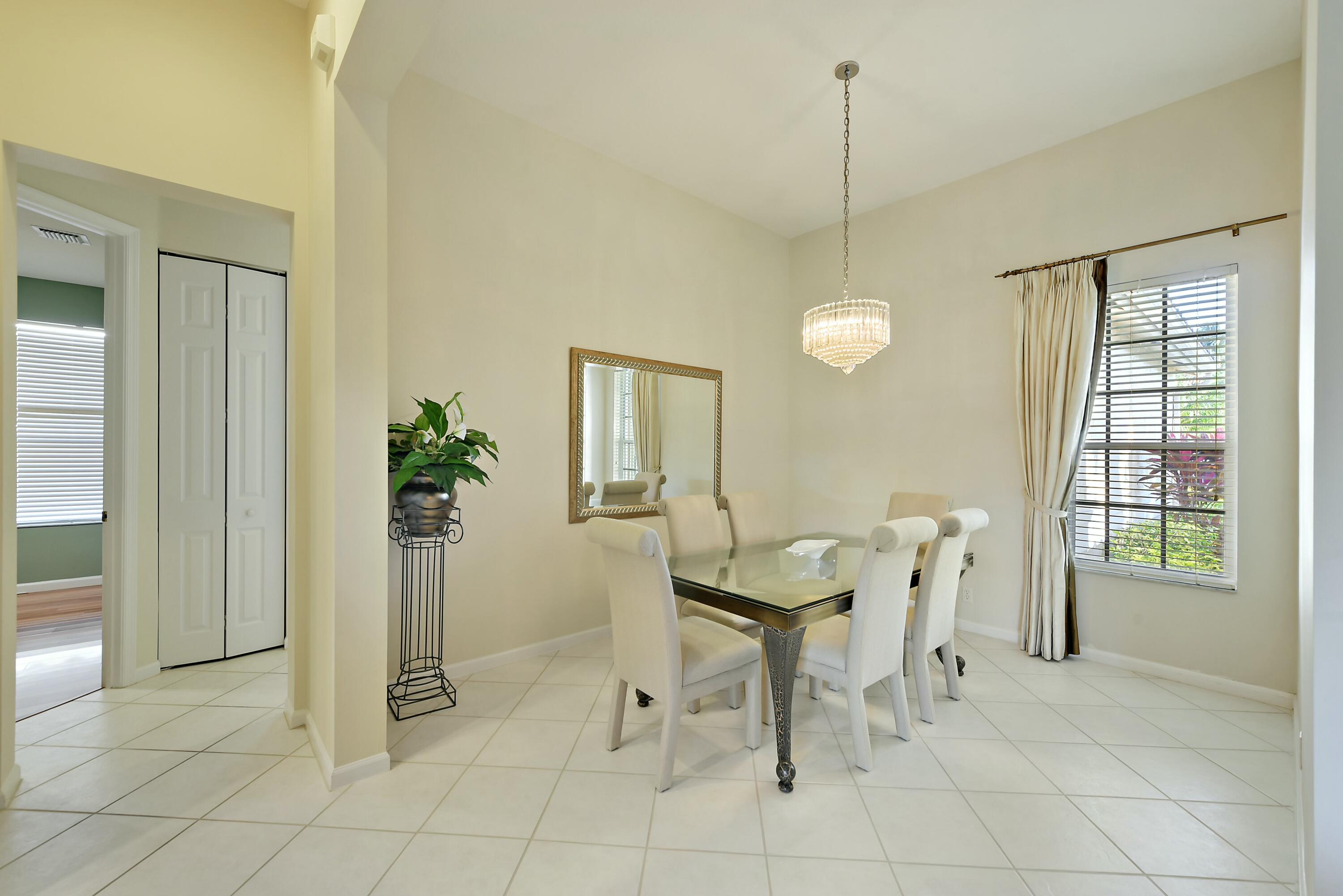 6549 Garde Road Boynton Beach, FL 33472 - Photo 5 of 59 tempImageIzQncx