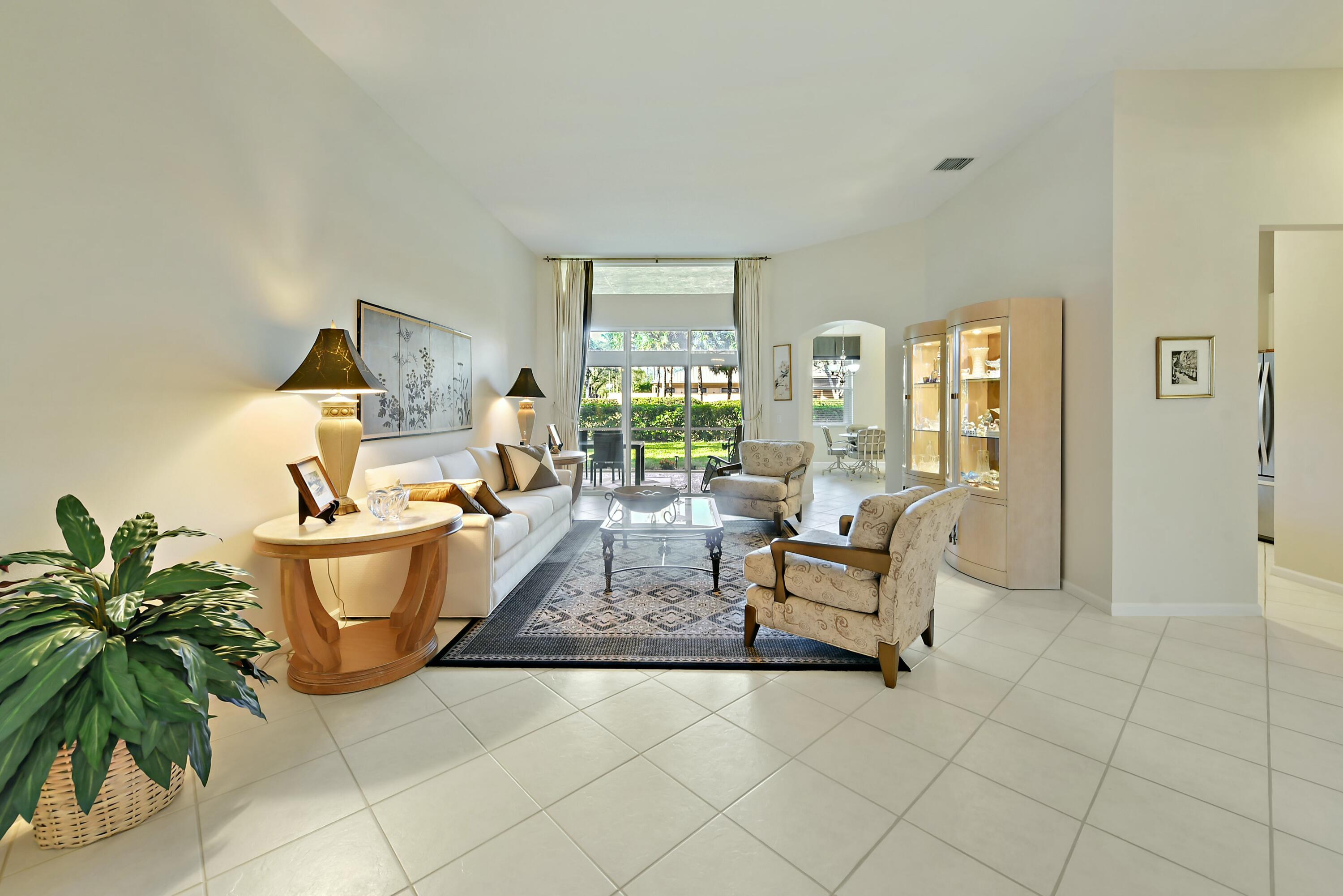 6549 Garde Road Boynton Beach, FL 33472 - Photo 6 of 59 tempImagestrC4S